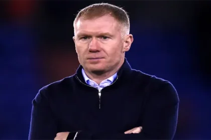 Paul Scholes: The Underrated Genius of a Midfield Maestro